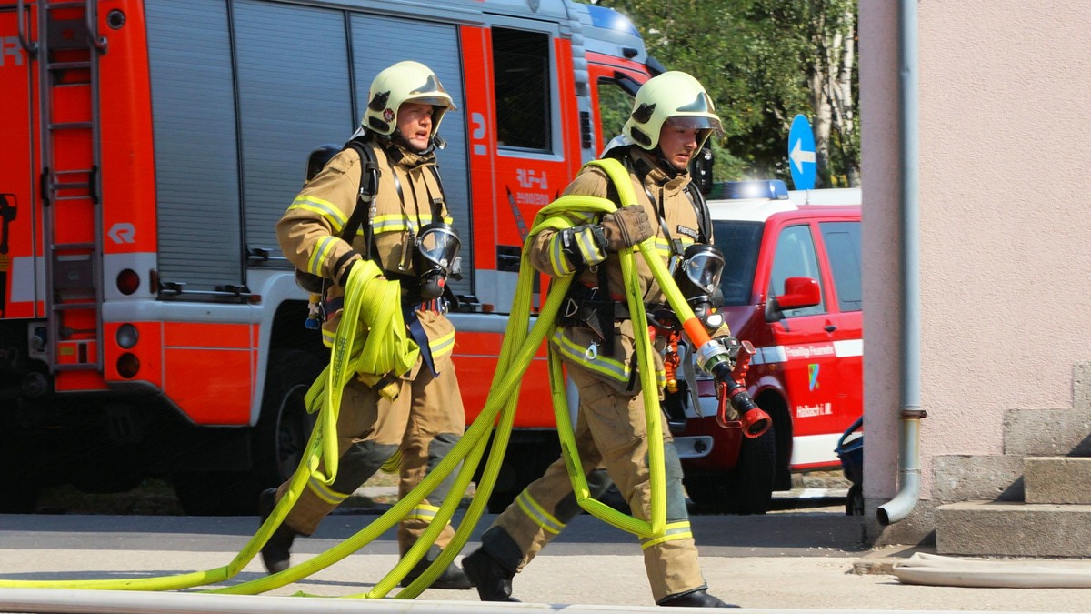 O Fotomagazin /  Tag der offenen Tr 2015 der Berufsfeuerwehr Linz